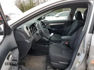 2009 Pontiac Vibe w/1SA with VIN 5Y2SP678X9Z431392, listed as a Copart auction lot 82357514 with 128,854 mi miles and Clean Title. Bid and sale history available at carsss.com. Image 7.