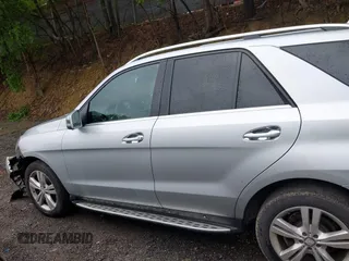 2013 Mercedes-Benz M 350 с VIN 4JGDA5HB3DA172181, выставлен на аукционе IAAI как лот 42357718 с пробегом 136 782 миль миль и . История ставок и продаж доступна на DreamBid. Изображение 14.