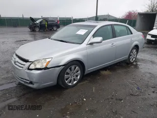 2007 Toyota Avalon XL with VIN 4T1BK36B47U208796, listed as a IAAI auction lot 42008744 with 250,000 mi miles. Bid and sale history available at carsss.com. Image 17.