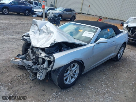 2015 Chevrolet Camaro LT with VIN 2G1FD3D31F9294066, listed as a IAAI auction lot 40945704 with 1 mi miles. Bid and sale history available at carsss.com. Image 2.