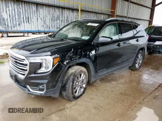 2024 GMC Terrain SLT z VIN 3GKALVEG4RL382360, wystawiony jako Copart lot #64144345 z przebiegiem 25 700 mil mil oraz Czysty tytuł • Clean title. Historia ofert i sprzedaży dostępna na DreamBid. Obrazek 1.