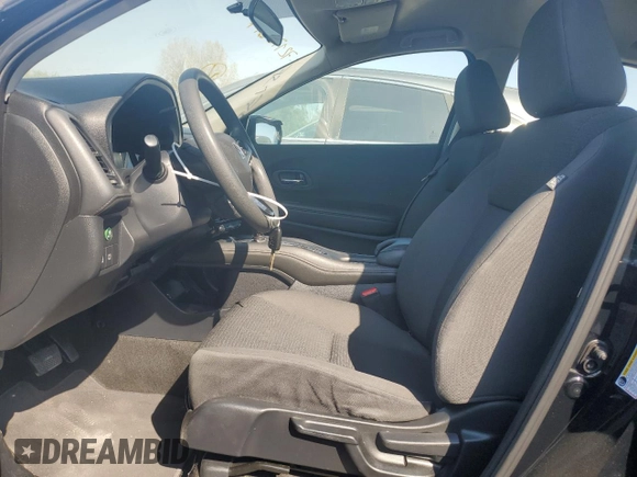 2021 Honda HR-V LX with VIN 3CZRU5H33MM734331, listed as a Copart auction lot 72170614 with 92,706 mi miles and Salvage Title. Bid and sale history available at carsss.com. Image 7.