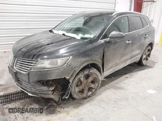 2016 Lincoln MKC Premier with VIN 5LMCJ1D94GUJ18170, listed as a IAAI auction lot 41374020 with 156,591 mi miles and . Bid and sale history available at DreamBid. Image 2.