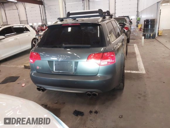 2008 Audi S4 z VIN WAUUL78E98A168935, wystawiony jako IAAI lot #41691662 z przebiegiem 94 143 mil mil oraz . Historia ofert i sprzedaży dostępna na DreamBid. Obrazek 16.