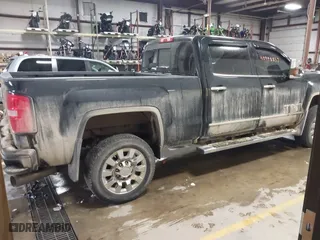 2017 GMC Sierra 2500HD Denali with VIN 1GT12UEY1HF212175, listed as a IAAI auction lot 40998857 with 80,297 mi miles. Bid and sale history available at carsss.com. Image 4.