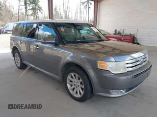 2009 Ford Flex SEL with VIN 2FMEK62C09BA50317, listed as a IAAI auction lot 41819275 with 171,813 mi miles. Bid and sale history available at carsss.com. Image 1.
