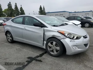 2013 Hyundai Elantra GLS z VIN KMHDH4AE0DU019346, wystawiony jako Copart lot #50828415 z przebiegiem 121 897 mil mil oraz Szkoda całkowita • Salvage title. Historia ofert i sprzedaży dostępna na DreamBid. Obrazek 4.