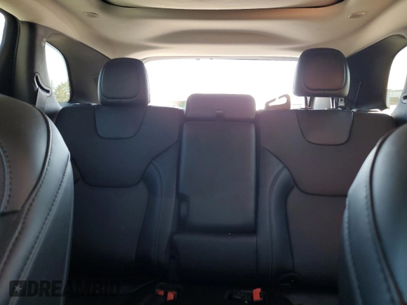2022 Jeep Cherokee Limited with VIN 1C4PJMDN1ND546203, listed as a Copart auction lot 73985844 with 8,357 mi miles and Salvage title. Bid and sale history available at DreamBid. Image 10.