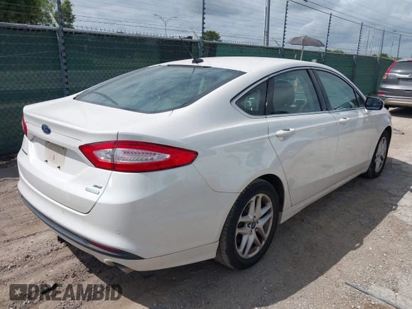 2013 Ford Fusion SE with VIN 3FA6P0HR7DR388218, listed as a IAAI auction lot 42627924 with 96,809 mi miles and . Bid and sale history available at DreamBid. Image 4.