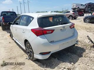 2016 Scion iM z VIN JTNKARJE0GJ517058, wystawiony jako IAAI lot #42145086 z przebiegiem 108 205 mil mil oraz . Historia ofert i sprzedaży dostępna na DreamBid. Obrazek 3.