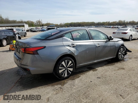 2021 Nissan Altima SV with VIN 1N4BL4DV9MN417824, listed as a Copart auction lot 50983445 with 92,317 mi miles and Salvage Title. Bid and sale history available at carsss.com. Image 3.