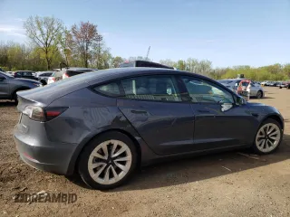 2022 Tesla Model 3 Long Range z VIN 5YJ3E1EB6NF290946, wystawiony jako Copart lot #54937825 z przebiegiem 111 044 mil mil oraz Szkoda całkowita • Salvage title. Historia ofert i sprzedaży dostępna na DreamBid. Obrazek 3.