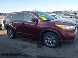 2016 Toyota Highlander LE with VIN 5TDBKRFH7GS294413, listed as a IAAI auction lot 41735619 with 61,176 mi miles. Bid and sale history available at carsss.com. Image 14.