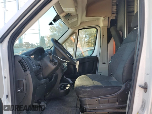 2015 Ram ProMaster Cargo with VIN 3C6TRVDG9FE520986, listed as a Copart auction lot 76489044 with 181,172 mi miles and Salvage Title. Bid and sale history available at carsss.com. Image 7.