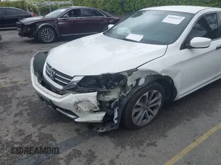 2014 Honda Accord Sedan Sport with VIN 1HGCR2F51EA068845, listed as a IAAI auction lot 41885619 with 201,542 mi miles. Bid and sale history available at carsss.com. Image 6.