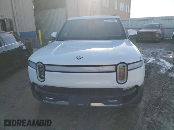 2023 Rivian R1T Adventure z VIN 7FCTGAAA9PN021913, wystawiony jako Copart lot #46222995 z przebiegiem 41 888 mil mil oraz Szkody całkowita. Historia ofert i sprzedaży dostępna na DreamBid. Obrazek 5.