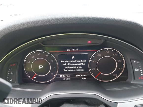 2018 Audi Q7 Premium Plus with VIN WA1LHAF78JD054456, listed as a IAAI auction lot 41924248 with 109,379 mi miles. Bid and sale history available at carsss.com. Image 7.
