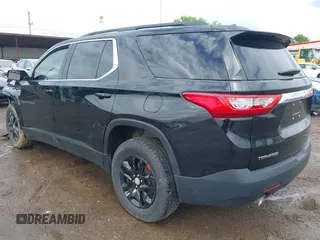 2020 Chevrolet Traverse LT z VIN 1GNERHKW1LJ125834, wystawiony jako IAAI lot #42245948 z przebiegiem Nie podano mil oraz . Historia ofert i sprzedaży dostępna na DreamBid. Obrazek 3.