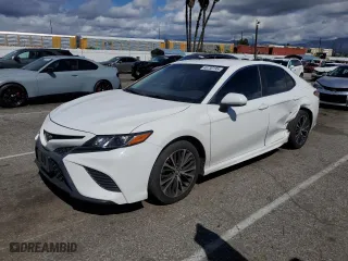 2019 Toyota Camry LE with VIN 4T1B11HK6KU837568, listed as a Copart auction lot 48730195 with 70,163 mi miles and Salvage Title. Bid and sale history available at carsss.com. Image 1.