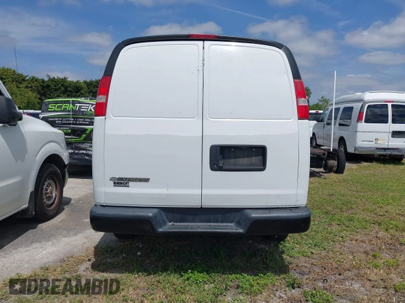 2018 Chevrolet Express Cargo with VIN 1GCWGAFP0J1342902, listed as a IAAI auction lot 42055292 with 98,297 mi miles and . Bid and sale history available at DreamBid. Image 15.