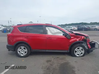 2015 Toyota RAV4 LE z VIN 2T3BFREV3FW354504, wystawiony jako IAAI lot #42353690 z przebiegiem 128 538 mil mil oraz . Historia ofert i sprzedaży dostępna na DreamBid. Obrazek 13.