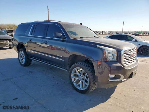2018 GMC Yukon XL Denali with VIN 1GKS2HKJ2JR363294, listed as a Copart auction lot 49929375 with 0 mi miles and Clean Title. Bid and sale history available at carsss.com. Image 4.