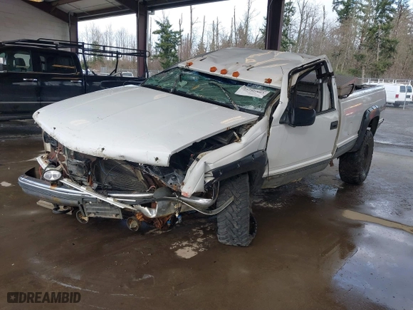 1997 Chevrolet C/K 2500 with VIN 1GCGK24R4VE160857, listed as a IAAI auction lot 41798803 with NaN miles. Bid and sale history available at carsss.com. Image 16.