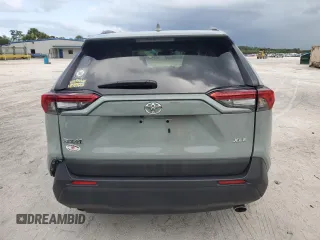 2023 Toyota RAV4 XLE Premium z VIN 2T3C1RFV7PW275825, wystawiony jako Copart lot #58638865 z przebiegiem 13 437 mil mil oraz Szkoda całkowita • Salvage title. Historia ofert i sprzedaży dostępna na DreamBid. Obrazek 6.