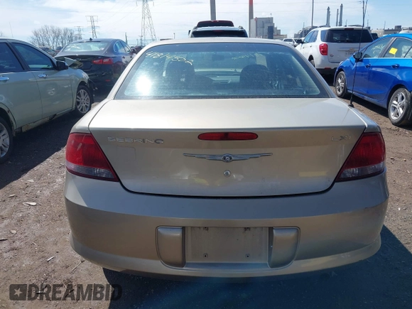2004 Chrysler Sebring z VIN 1C3EL56T54N104363, wystawiony jako IAAI lot #41814502 z przebiegiem 153 289 mil mil oraz . Historia ofert i sprzedaży dostępna na DreamBid. Obrazek 16.