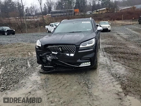 2020 Lincoln Aviator Black Label with VIN 5LM5J9XC6LGL01352, listed as a Copart auction lot 84290214 with 71,182 mi miles and Salvage title. Bid and sale history available at DreamBid. Image 11.
