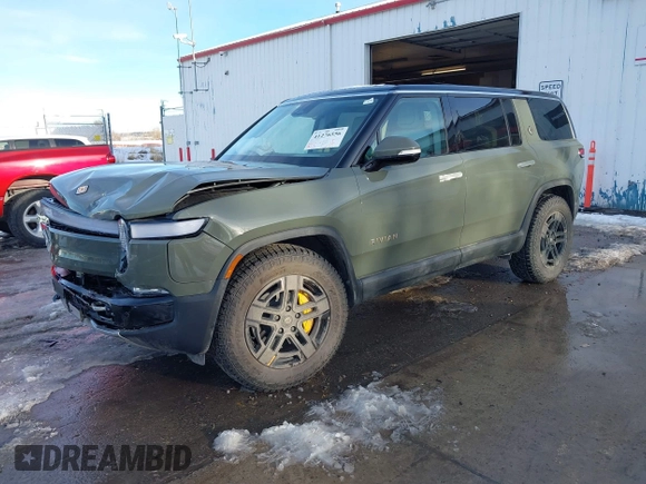 2024 Rivian R1S Launch Edition with VIN 7PDSGABL1RN035074, listed as a IAAI auction lot 41276556 with Not Provided miles. Bid and sale history available at carsss.com. Image 2.
