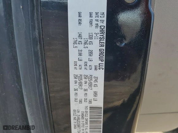 2011 Volkswagen Routan SE with VIN 2V4RW3DG9BR717347, listed as a Copart auction lot 73204674 with 236,803 mi miles and Salvage Title. Bid and sale history available at carsss.com. Image 13.