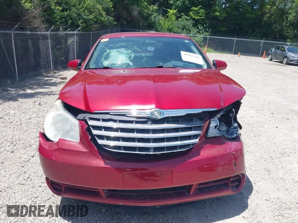 2010 Chrysler Sebring Limited with VIN 1C3CC5FB8AN133656, listed as a IAAI auction lot 42561161 with 145,785 mi miles and . Bid and sale history available at DreamBid. Image 12.