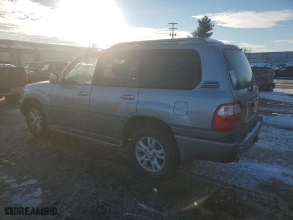 2005 Lexus LX 470 with VIN JTJHT00W054001306, listed as a Copart auction lot 89131365 with 0 mi miles and Clean Title. Bid and sale history available at carsss.com. Image 2.