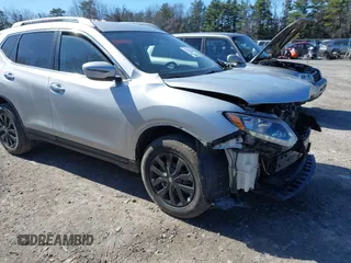 2016 Nissan Rogue S with VIN JN8AT2MV1GW150692, listed as a IAAI auction lot 41838846 with 139,752 mi miles. Bid and sale history available at carsss.com. Image 1.