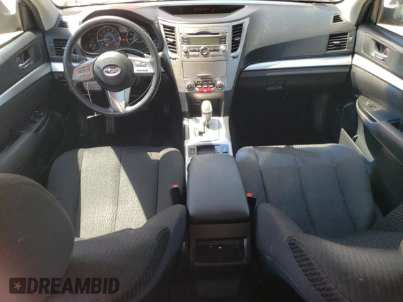 2010 Subaru Legacy Premium All-Weather Anniversary z VIN 4S3BMBH68A3245159, wystawiony jako Copart lot #63074495 z przebiegiem 120 350 mil mil oraz Szkoda całkowita • Salvage title. Historia ofert i sprzedaży dostępna na DreamBid. Obrazek 8.