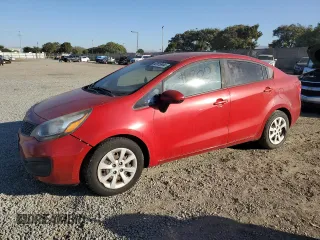 2013 Kia Rio LX with VIN KNADM4A39D6147651, listed as a Copart auction lot 83915944 with 214,303 mi miles and Clean Title. Bid and sale history available at carsss.com. Image 1.