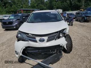 2015 Toyota RAV4 LE with VIN JTMZFREV2FD062810, listed as a Copart auction lot 66313675 with 70,774 mi miles and Clean title. Bid and sale history available at DreamBid. Image 5.