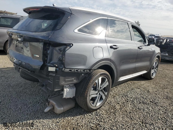 2022 Kia Sorento Plug-In Hybrid SX Prestige with VIN KNDRMDLH5N5115918, listed as a Copart auction lot 85520074 with 37,606 mi miles and Salvage Title. Bid and sale history available at carsss.com. Image 3.