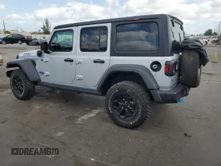 2023 Jeep Wrangler z VIN 1C4JJXN64PW630179, wystawiony jako Copart lot #53879415 z przebiegiem 27 905 mil mil oraz Czysty tytuł • Clean title. Historia ofert i sprzedaży dostępna na DreamBid. Obrazek 2.