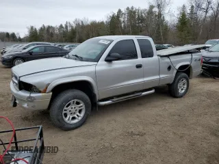 2004 Dodge Dakota Sport with VIN 1D7HG32N34S746225, listed as a Copart auction lot 51048735 with 284,578 mi miles and Salvage Title. Bid and sale history available at carsss.com. Image 1.