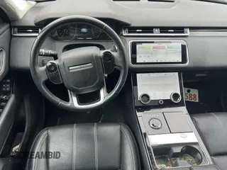 2019 Land Rover Range Rover Velar S z VIN SALYB2EX4KA798720, wystawiony jako IAAI lot #42399467 z przebiegiem 77 937 mil mil oraz . Historia ofert i sprzedaży dostępna na DreamBid. Obrazek 10.