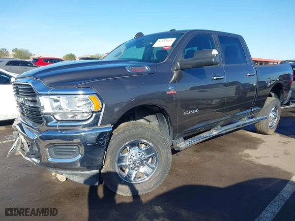 2019 Ram 2500 Big Horn with VIN 3C6UR5DL3KG519364, listed as a IAAI auction lot 41582163 with 21,881 mi miles. Bid and sale history available at carsss.com. Image 18.