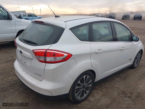 2017 Ford C-Max Energi Titanium with VIN 1FADP5FU5HL109509, listed as a IAAI auction lot 41820926 with 68,244 mi miles. Bid and sale history available at carsss.com. Image 4.