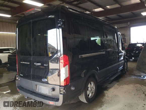 2019 Ford Transit Passenger XL with VIN 1FBAX2CG8KKA76713, listed as a Copart auction lot 70466474 with 128,724 mi miles and Clean Title. Bid and sale history available at carsss.com. Image 3.