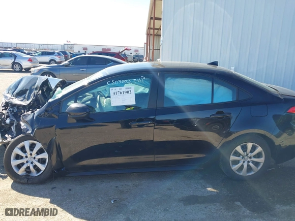 2023 Toyota Corolla LE with VIN 5YFB4MDE9PP076908, listed as a IAAI auction lot 41761902 with 9,049 mi miles. Bid and sale history available at carsss.com. Image 13.