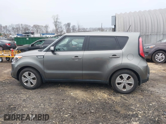 2015 Kia Soul with VIN KNDJN2A2XF7160582, listed as a IAAI auction lot 42040569 with 47,986 mi miles and . Bid and sale history available at DreamBid. Image 14.