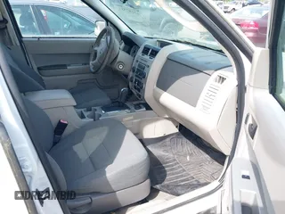 2010 Ford Escape Hybrid with VIN 1FMCU4K35AKC14385, listed as a IAAI auction lot 42182581 with 115,974 mi miles and . Bid and sale history available at DreamBid. Image 5.