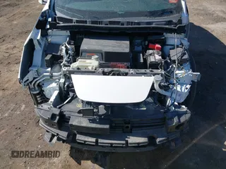 2021 Nissan LEAF SV with VIN 1N4AZ1CV8MC556168, listed as a IAAI auction lot 41758095 with 16,631 mi miles and . Bid and sale history available at DreamBid. Image 6.