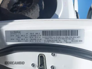 2019 Ram 2500 Laramie z VIN 3C6UR5NL2KG718789, wystawiony jako IAAI lot #42046325 z przebiegiem 54 965 mil mil oraz . Historia ofert i sprzedaży dostępna na DreamBid. Obrazek 9.